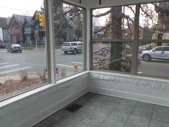 3rd image of 101 N Logan St APT 1