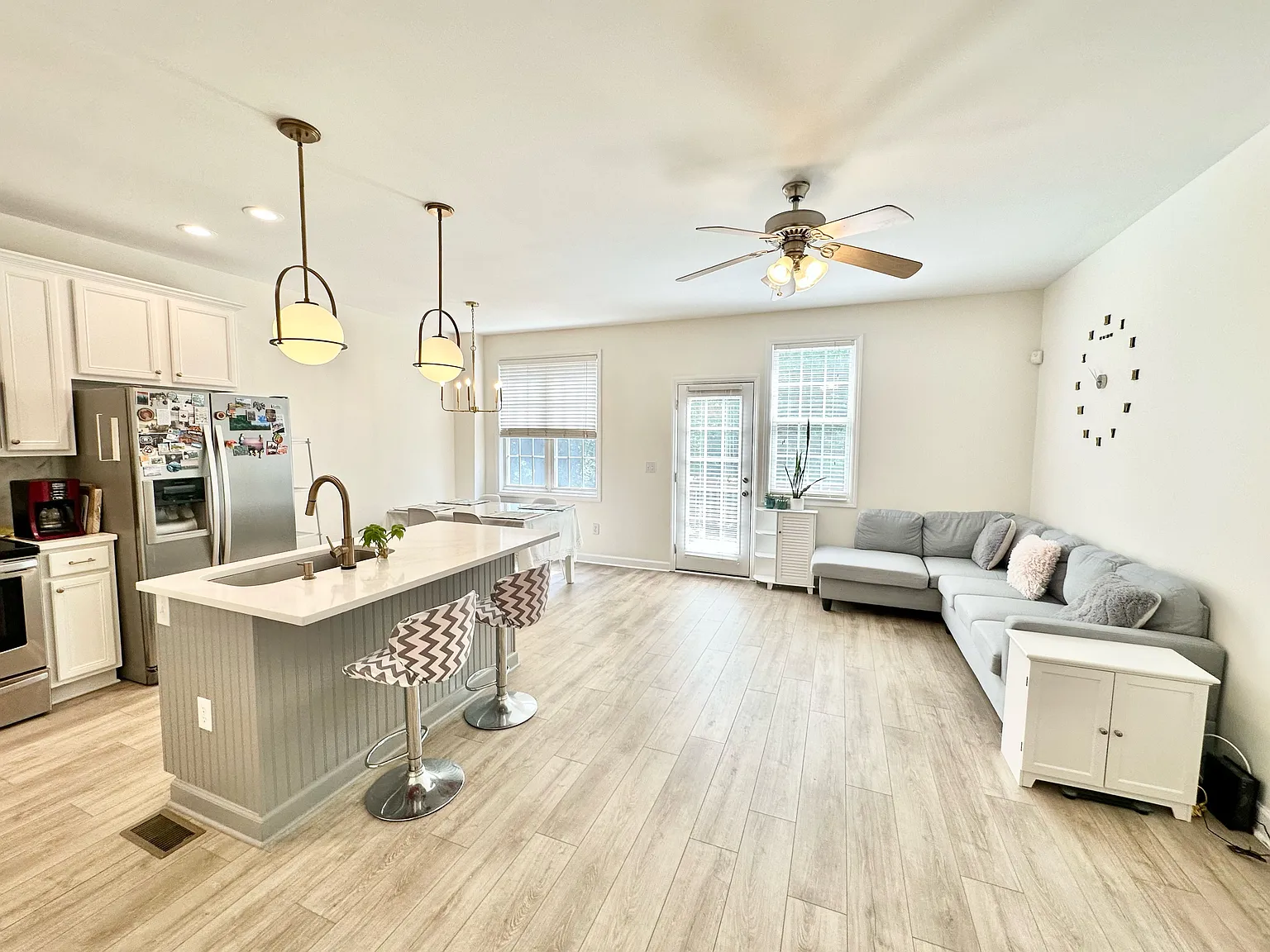 5104 Alercia Ct — Photo 2
