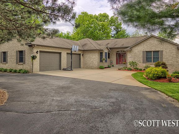 2nd image of 12890 Bowen Lake Dr