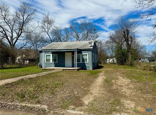 1007 Capps St, Marlin, TX 76661