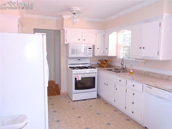 5th image of 506 Jersey Ln