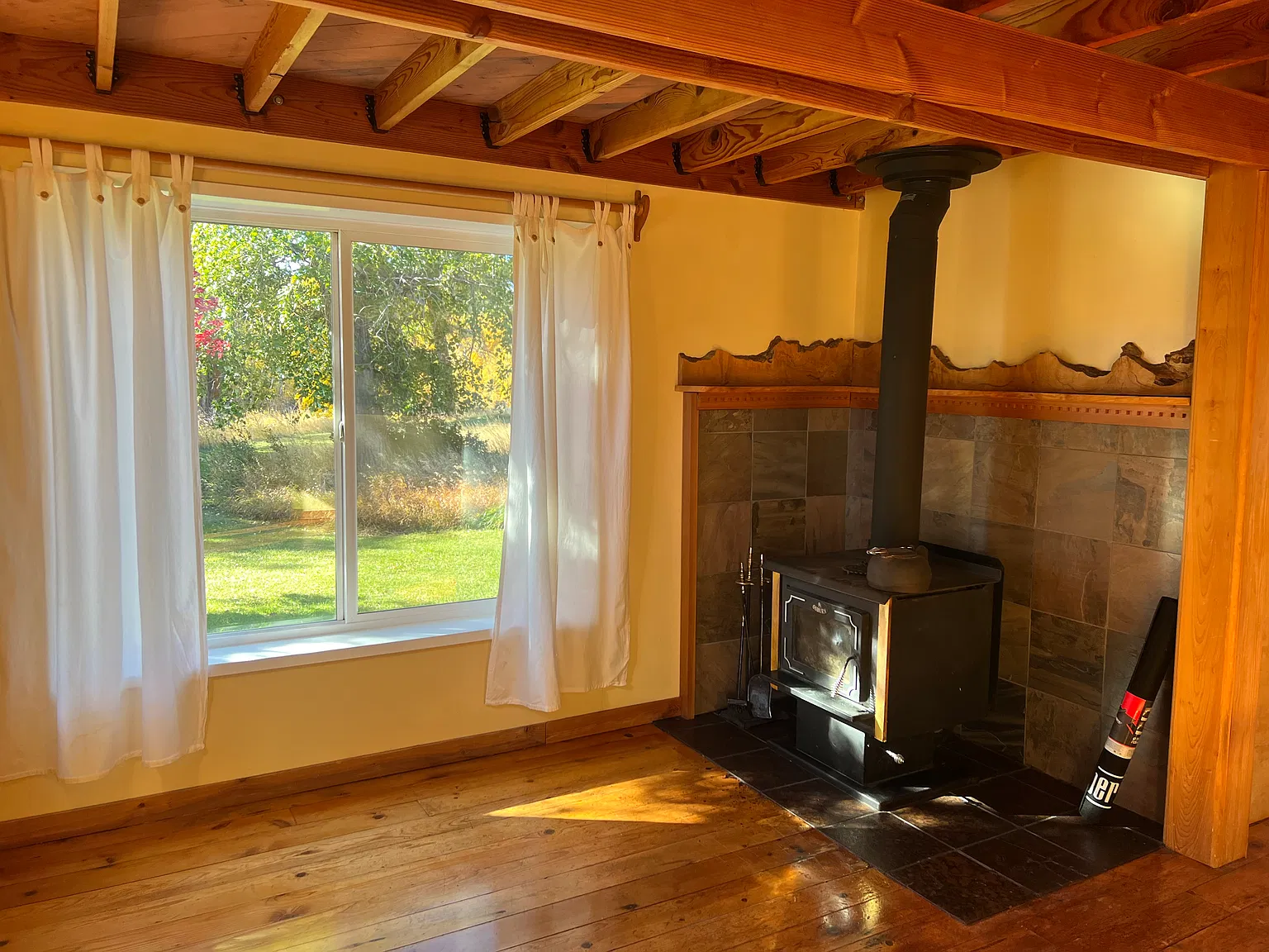 1 bed, 1200 sqft, $2,100 — Photo 4