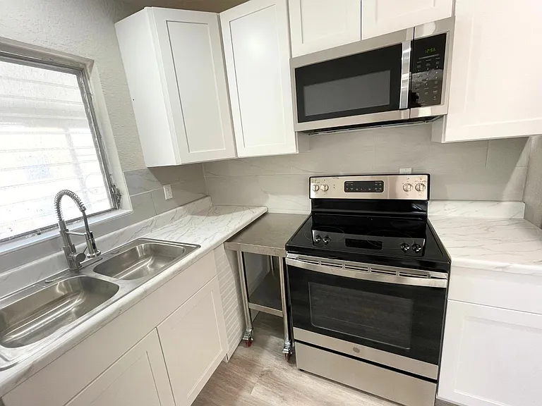 26 Carmalt St #37 — Photo 12
