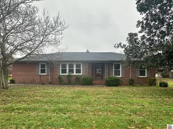 1513 Cardinal Dr, Murray, KY 42071