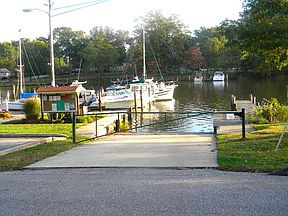 2nd image of 420 Cedar Grove Rd