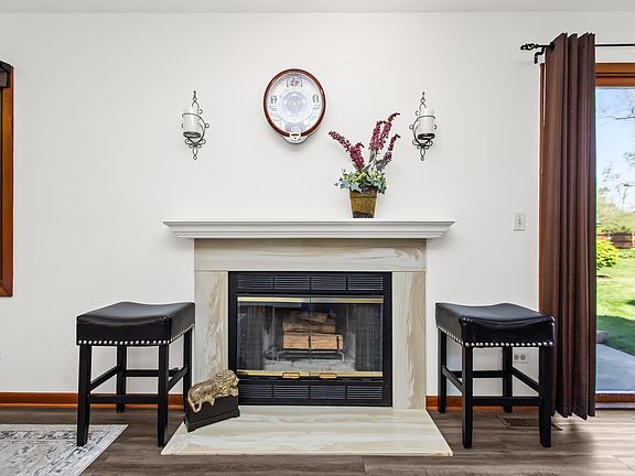 4th image of 714 Eletson Dr