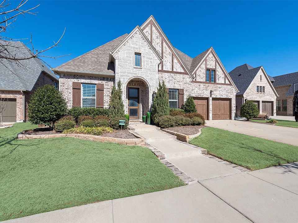 1st image of 3740 Covedale Blvd