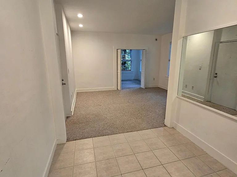2401 Overbrook St #206 — Photo 6