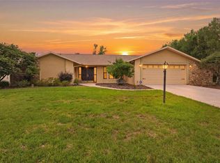 5227 Suwannee Rd, Weeki Wachee, FL 34607