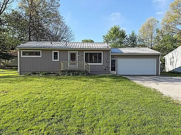 1996 Berger Ave, Stow, OH 44224