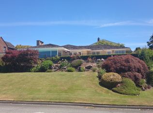 2400 Magnolia Blvd W, Seattle, WA 98199