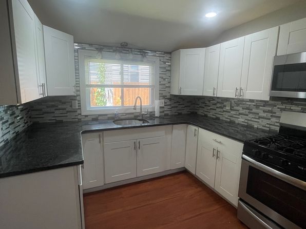 254 Greenwood Dr