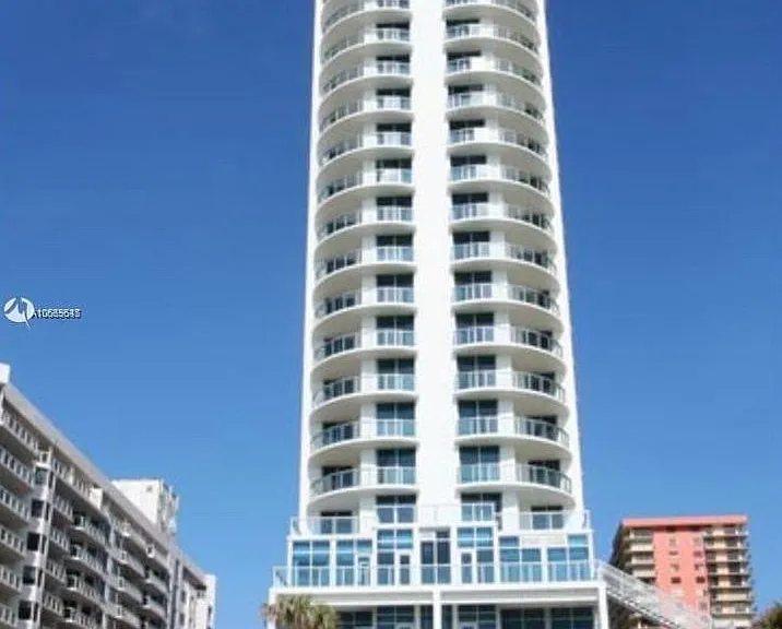17315 Collins Ave #1003 — Photo 31