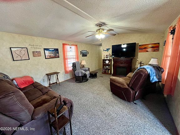 4th image of 174 BUCHANAN Circle