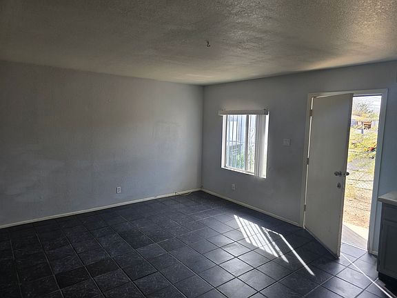 3rd image of 132-134 E Michigan Dr #268A32282