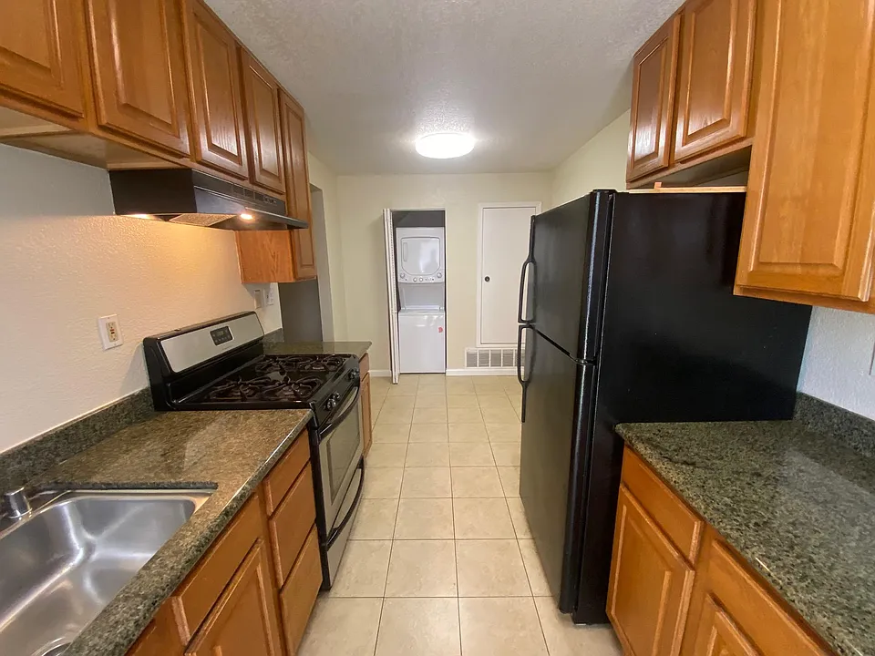4750 Appian Way #60