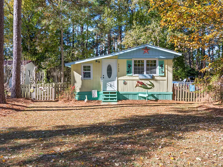 2508 Ocean Sound Cir SW — Photo 1