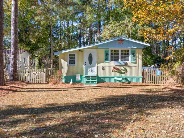 2508 Ocean Sound Cir SW, Supply, NC 28462