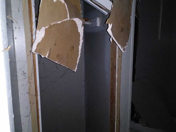 5th image of 418 Lucy Ave
