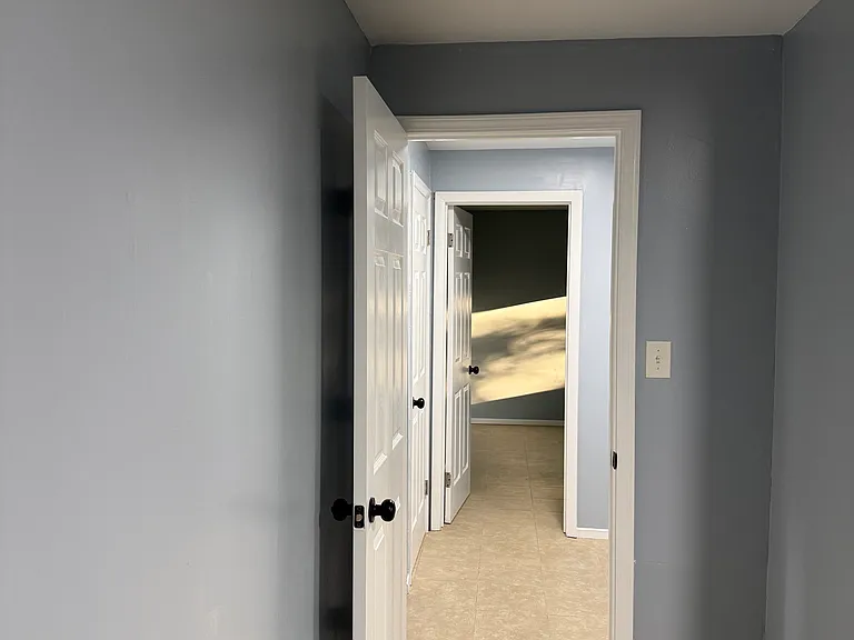 1922 Atkins Dr — Photo 6
