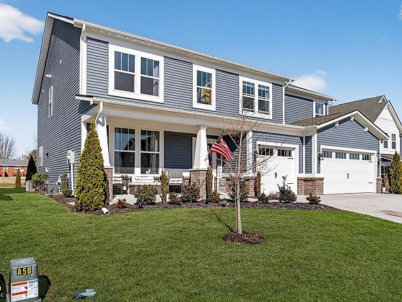 3rd image of 3968 Kensington Dr