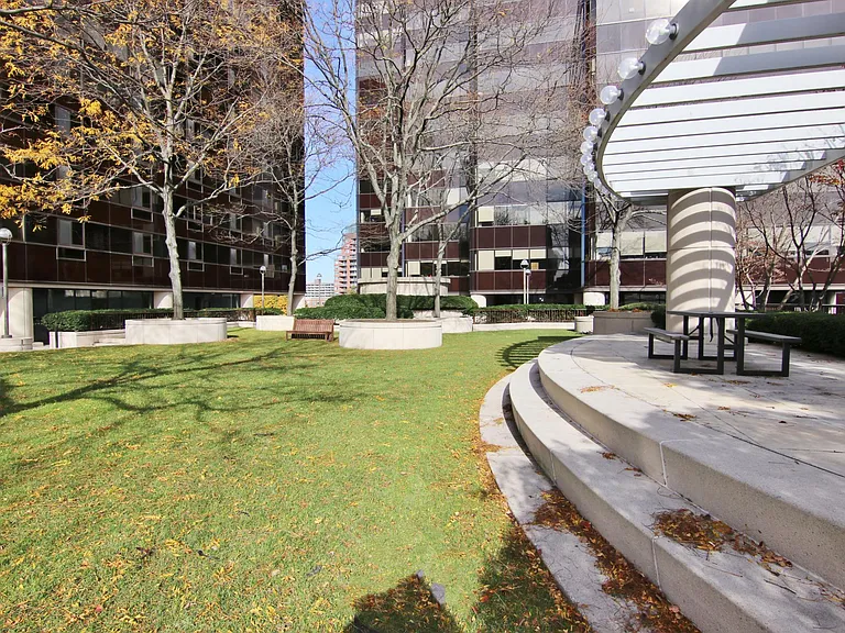 Outdoor Sitting Area