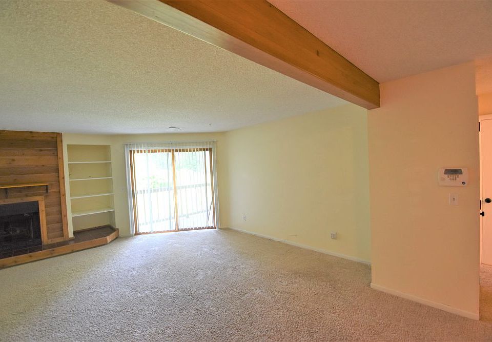 1st image of 2892 Shadow Creek Dr APT 110