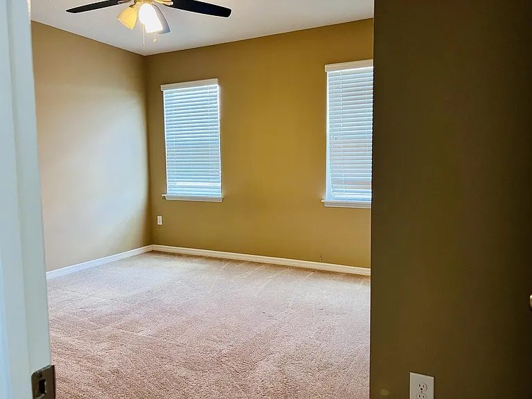 Upstairs Bedroom 1