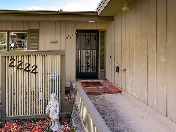 4th image of 2222 Fairview Pl
