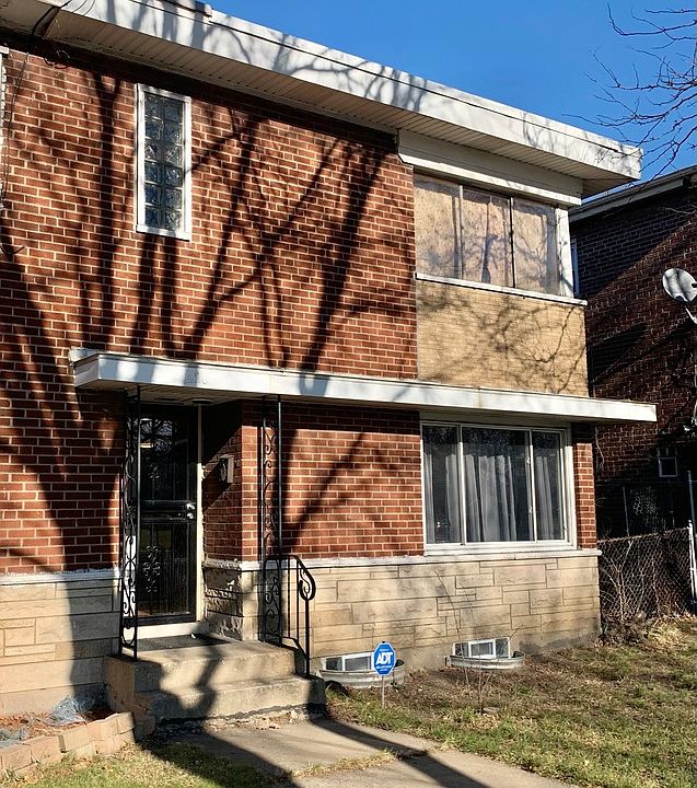 1st image of 2420 E 103rd St Unit 2420