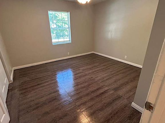 4th image of 6354 Champion Rd
