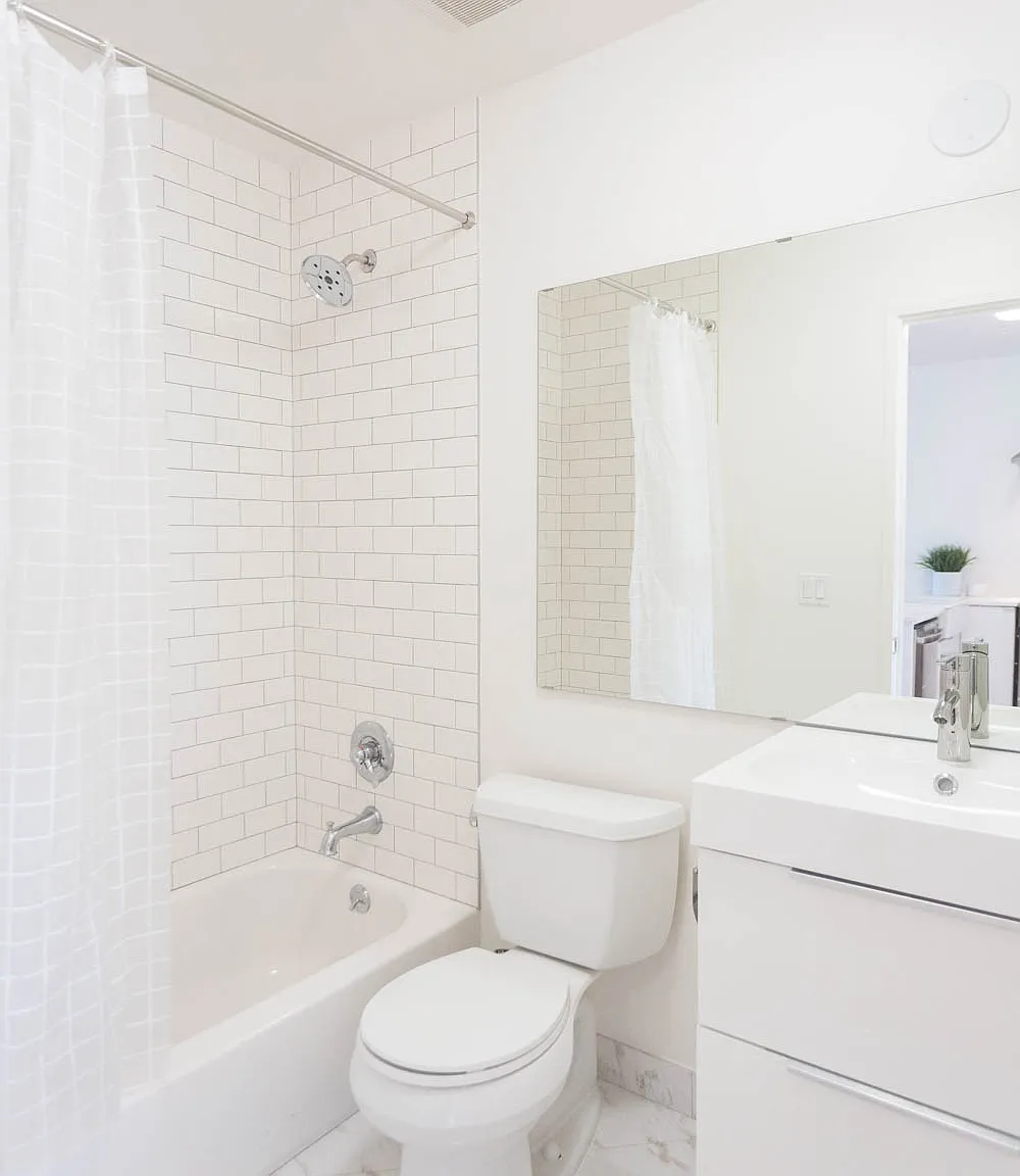 2 bed, 695 sqft, $2,600 — Photo 3
