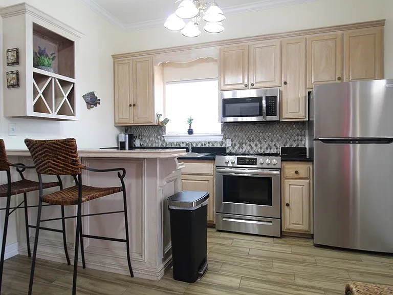 107 E Swordfish St #202 — Photo 7