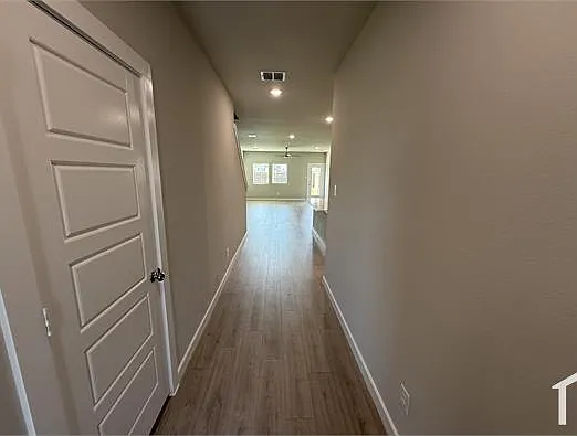 1233 Wolfsbane Dr — Photo 9