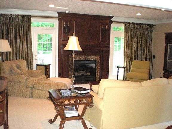 NOTE GRANITE AROUND CUSTOM FIREPLACE