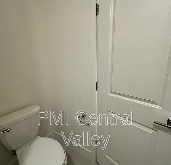 3226 Tibidabo St — Photo 50