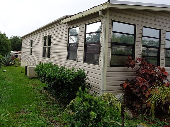3rd image of 1800 E Graves Ave #125
