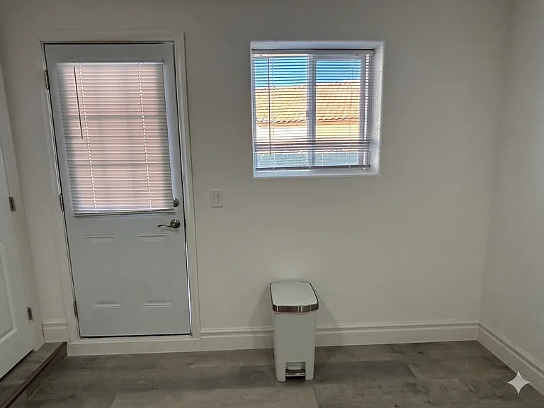 800 Antonio Dr #1 — Photo 24