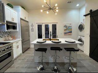 3708 Seneca Ave, Los Angeles, CA 90039