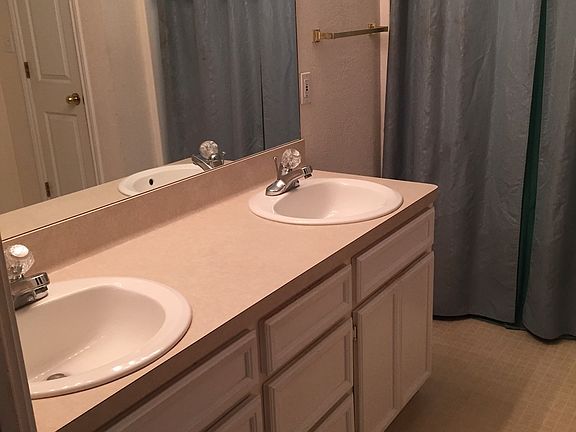 3rd image of 3470 Lake Arthur Dr