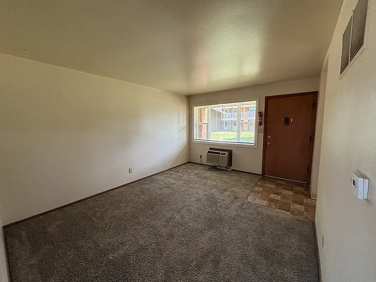 1717 Kane St — Photo 3