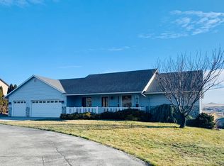 21 Gala Dr, Selah, WA 98942