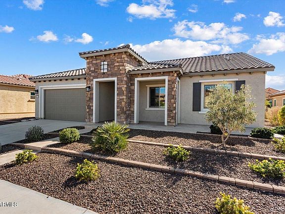 3rd image of 26635 W COVEY Lane