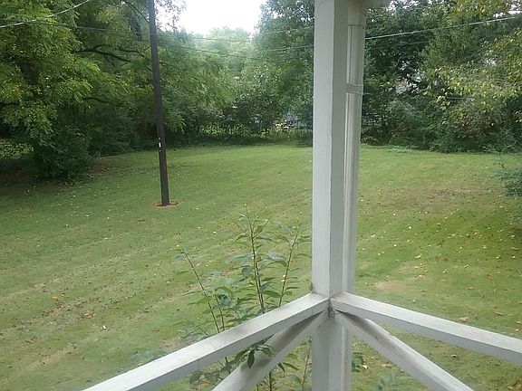 backyard w/ small deck