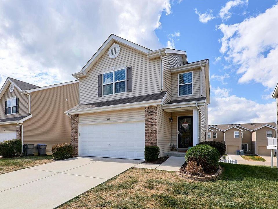 1st image of 456 Wild Oak Dr