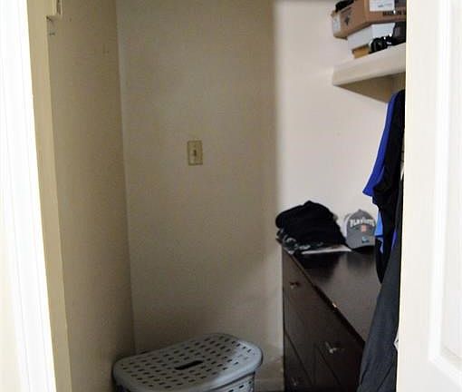4th image of 4091 Wenonah Ln