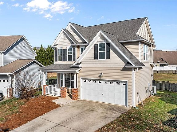 2nd image of 4018 Bow Ct