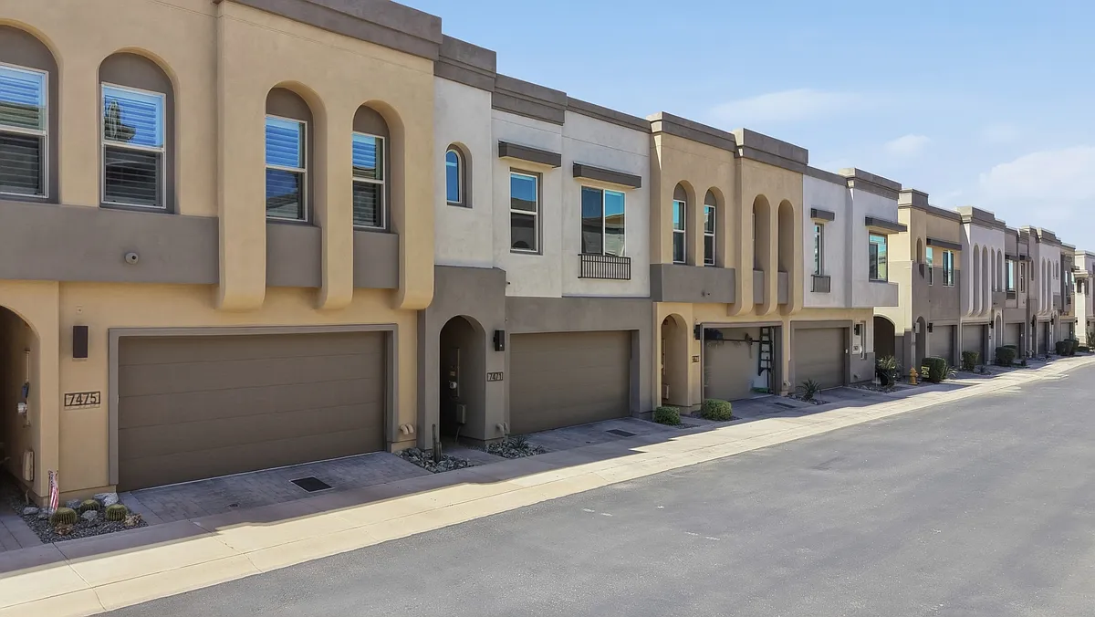 Building Photo - 7471 E Paraiso Dr