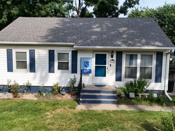2600 Cardinal Ln, Saint Joseph, MO 64503
