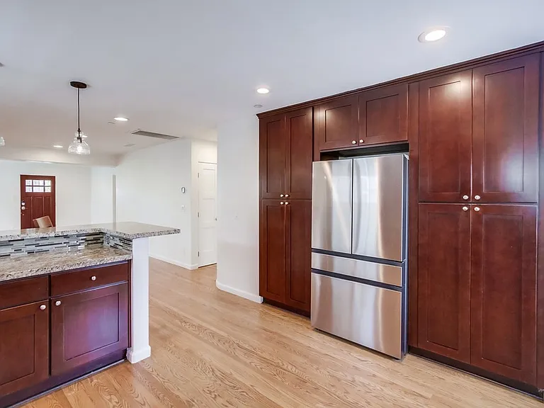 4747 Rolando Blvd — Photo 11